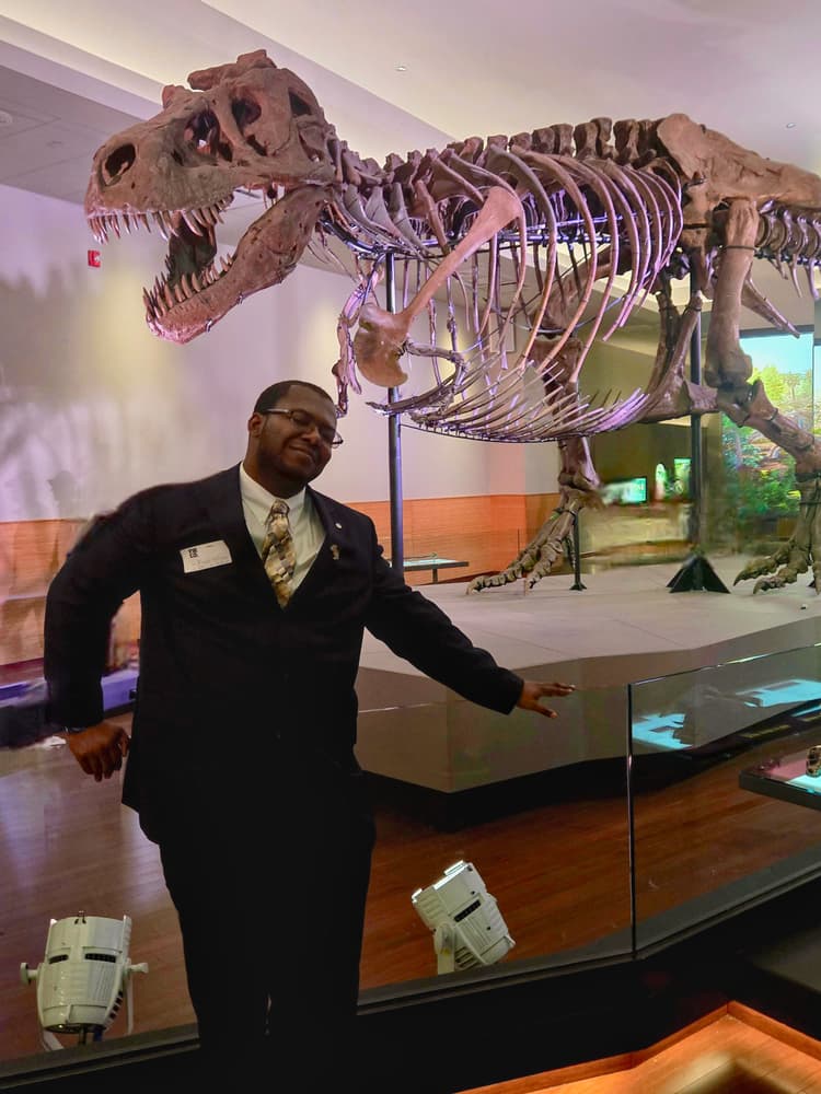 Photo of lab member Isaiah McKinney (PhD student, University of Chicago)
